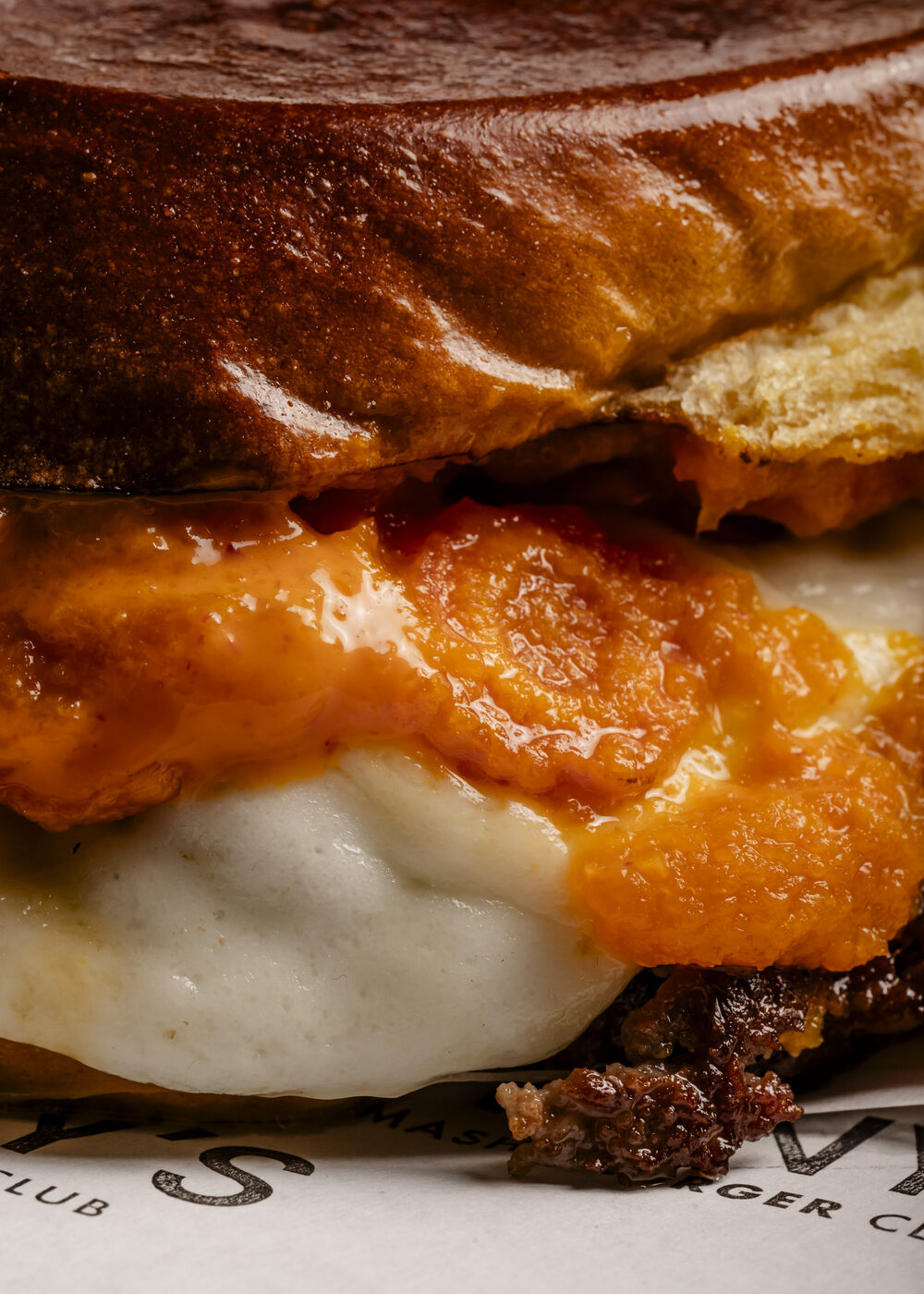 Ginny's — cheeseburger