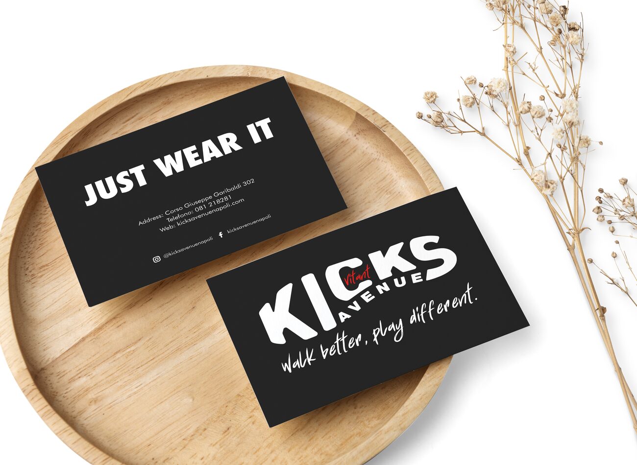 Kicks Avenue — biglietti da visita
